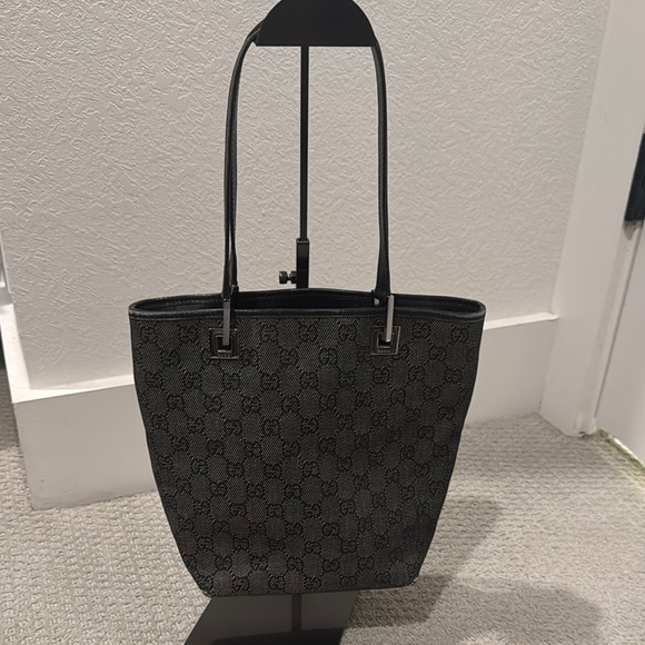 Gucci Black Monogram Tote Bag - Picture 3 of 8